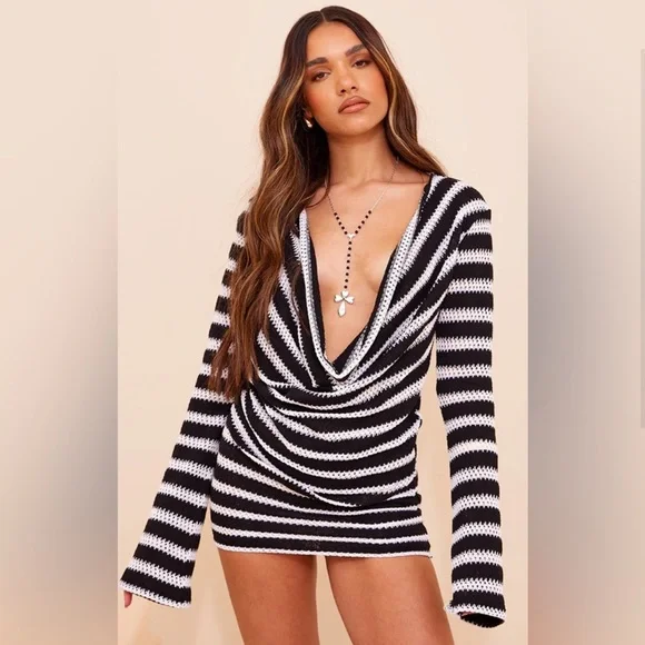 PrettyLittleThing Black and White Striped set - Picture 2 of 11